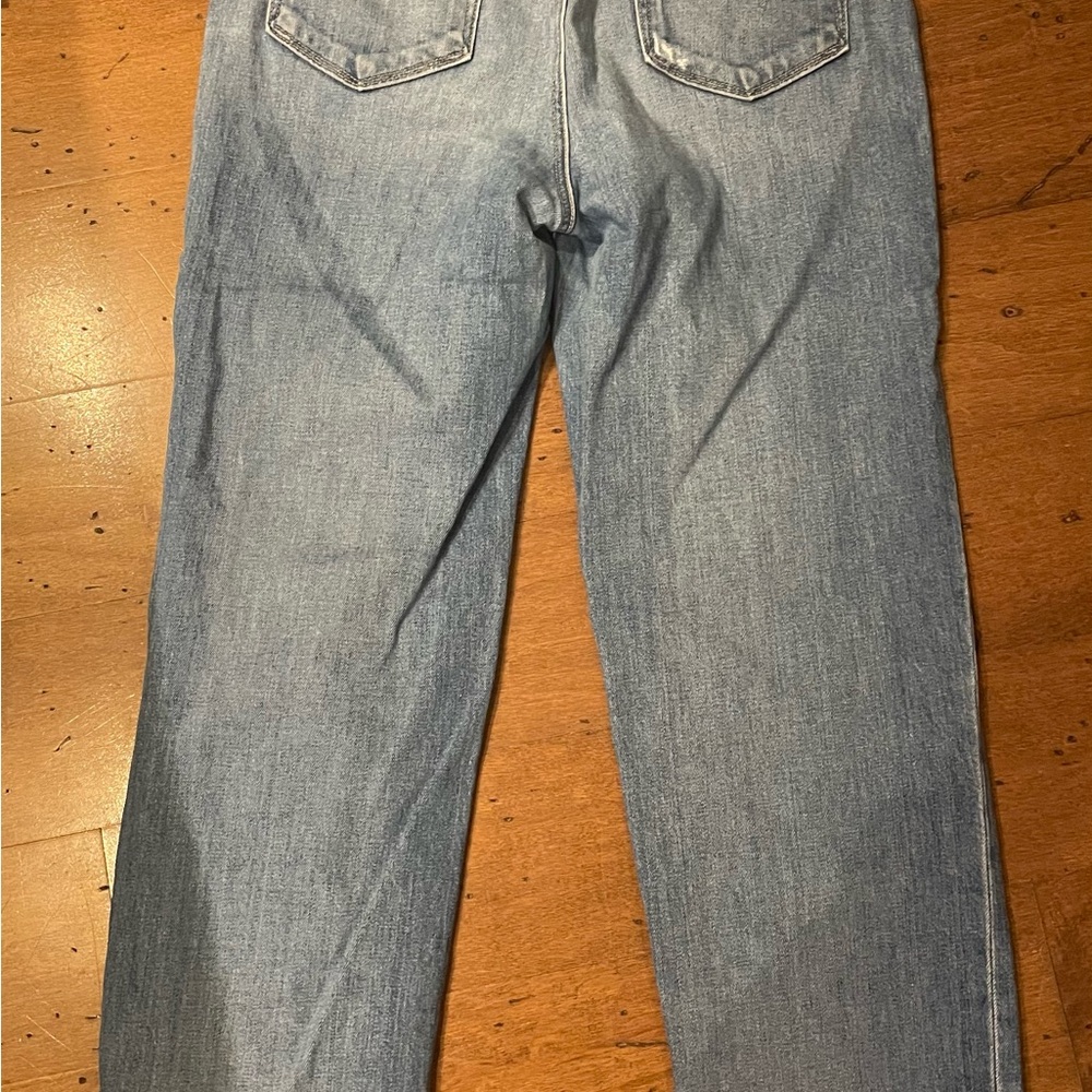 Paige button fly jeans.
Nicely broken in. - Picture 4 of 6
